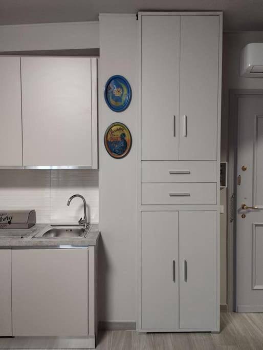 Apartment Letizia Vista Mare-wi-fi-box Auto Incluso *