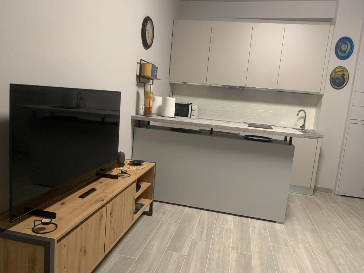 Apartment Letizia Vista Mare-wi-fi-box Auto Incluso *