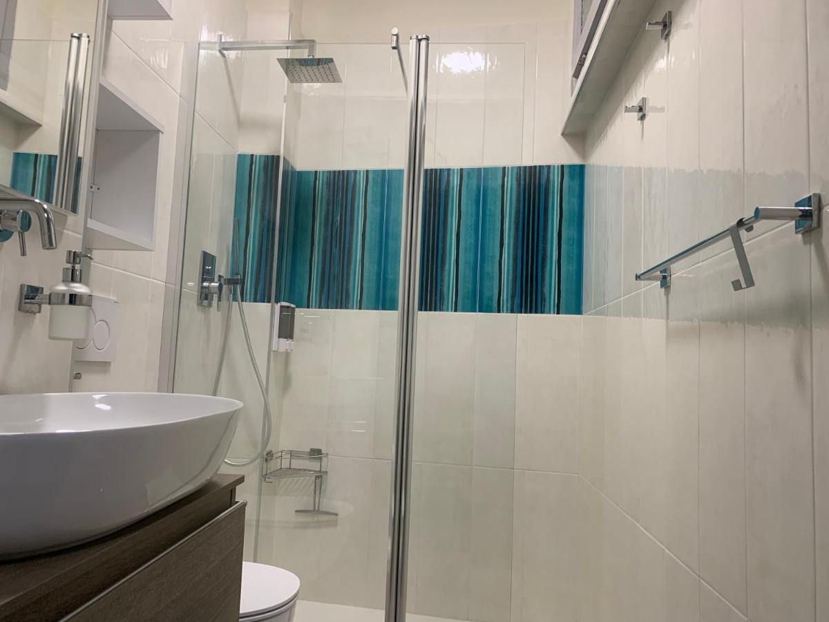 Letizia Vista Mare-wi-fi-box Auto Incluso Appartement *
